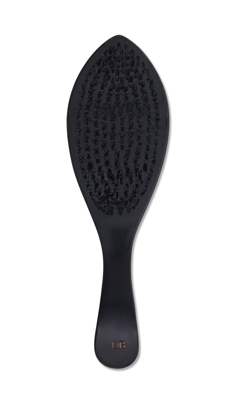 Medium Bristled Long Handle Hair Brush - Darko Beauty